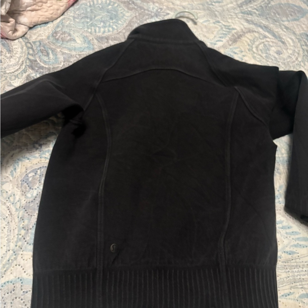 Black Lululemon jacket size 6